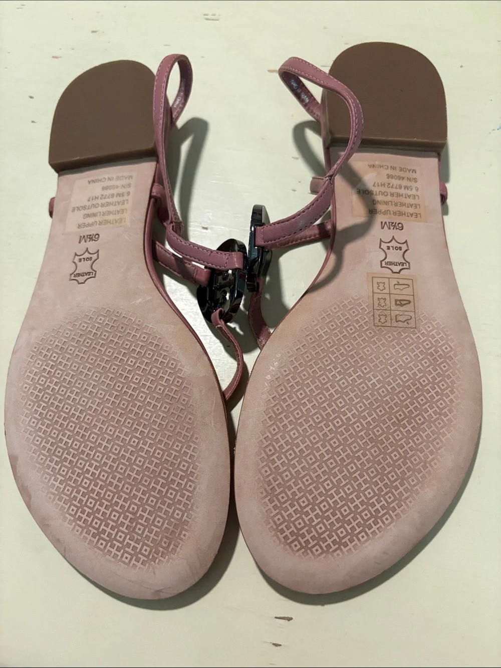 Tory Burch Liana Pink Crystal Logo Sandals Size 6.5 NWOT
